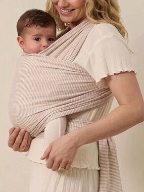 Solly Baby in Neutral Stripe